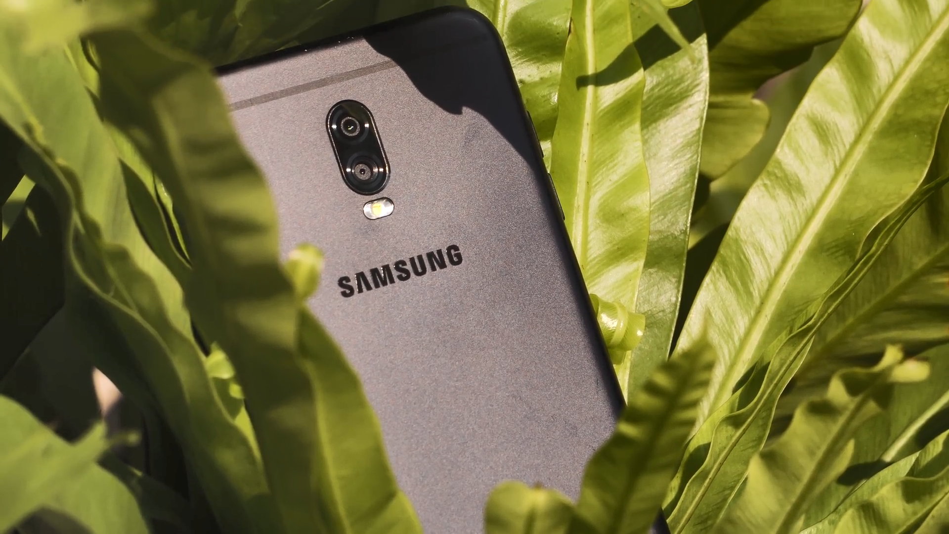 Đánh giá chi tiết Samsung Galaxy J7 Plus - Ảnh 13
