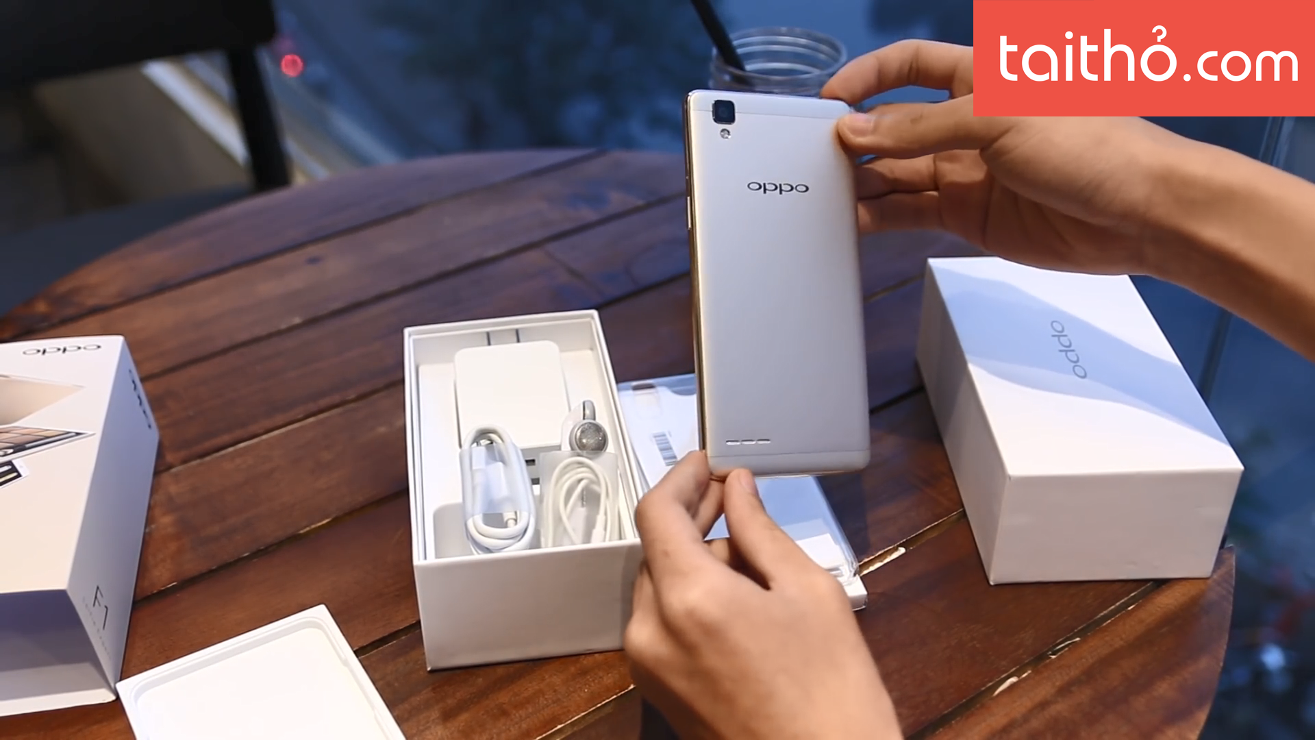Đánh giá chi tiết Oppo F1 - Ảnh 1