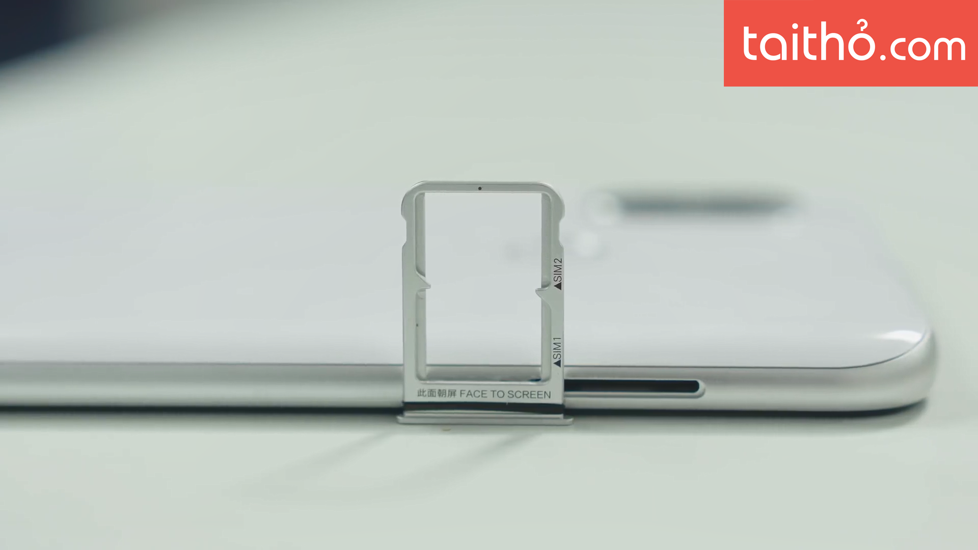 Đánh giá chi tiết Xiaomi Mi 8 - Ảnh 5
