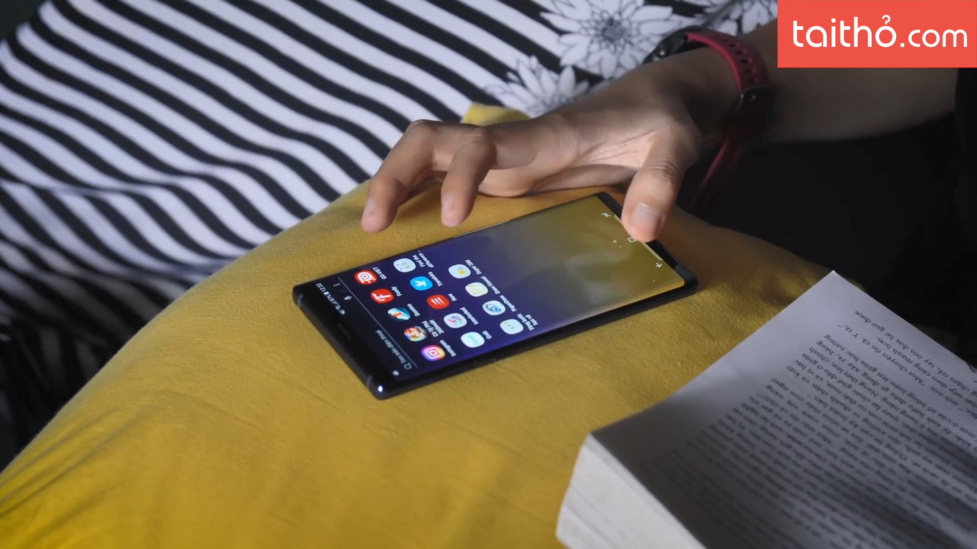 Đánh giá chi tiết Samsung Galaxy Note 9 - Ảnh 2