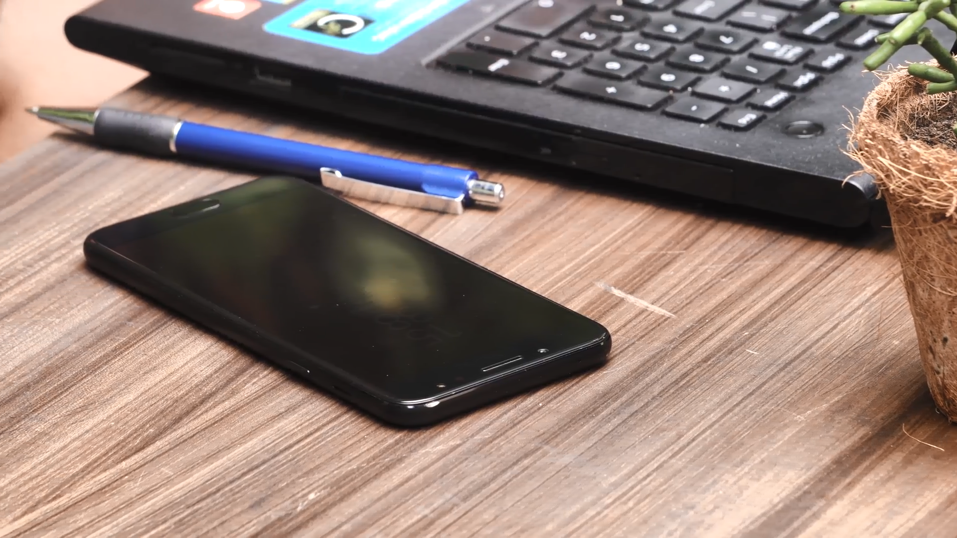 Đánh giá chi tiết Samsung Galaxy J7 Plus - Ảnh 5